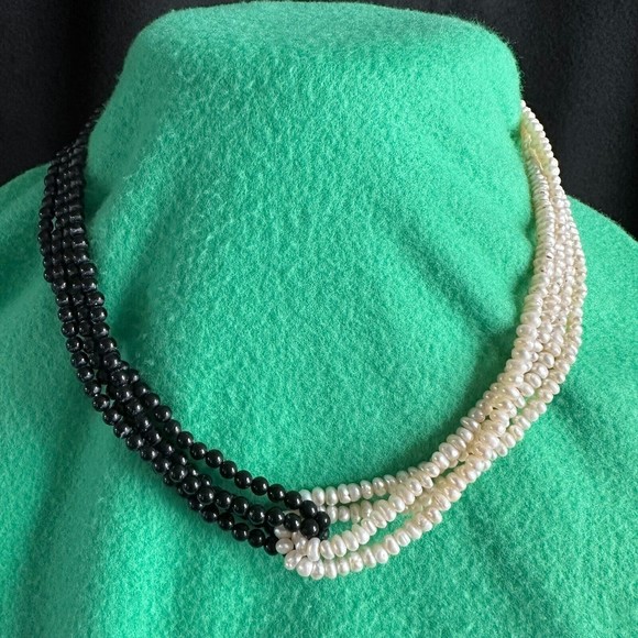 Freshwater Pearl & Black Onyx 4 Strand Necklace 14K Gold Clasp 18" - Picture 1 of 7